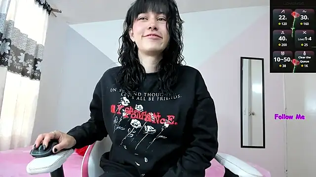 Snapshot of Camcrush__ chatting on 02.01.25 Camcrush online show from 02.01.25