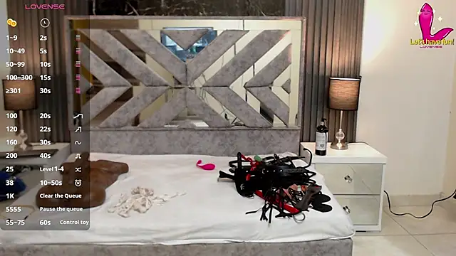 ValentinaThomas online show from 02.05.25