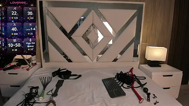 ValentinaThomas online show from 09.13.25