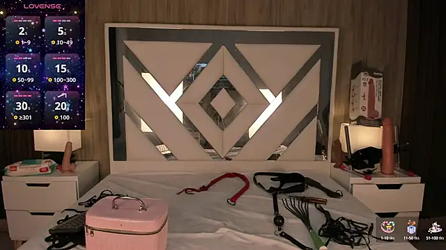 ValentinaThomas online show from 09.28.25