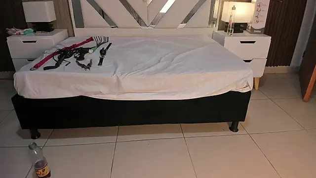 ValentinaThomas online show from 10.11.25