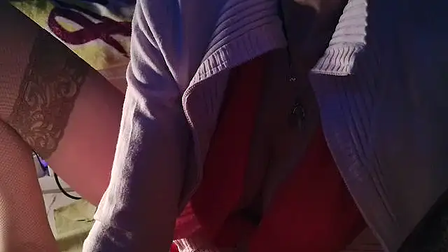 Snapshot of VeneRed chatting on 02.20.25 VeneRed online show from 02.20.25