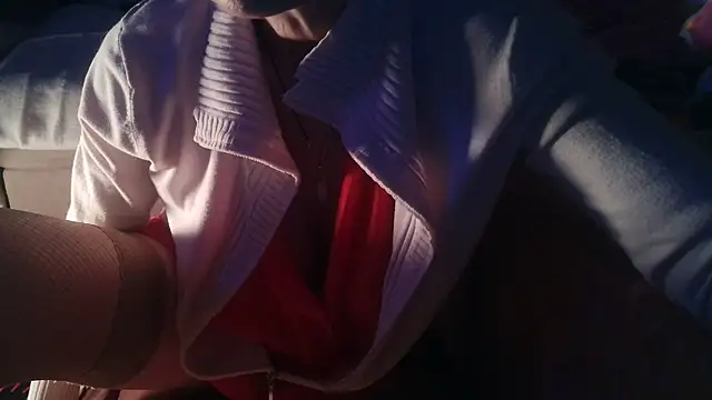 Snapshot of VeneRed chatting on 02.26.25 VeneRed online show from 02.26.25