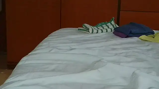 Snapshot of VeneRed chatting on 09.14.25 VeneRed online show from 09.14.25