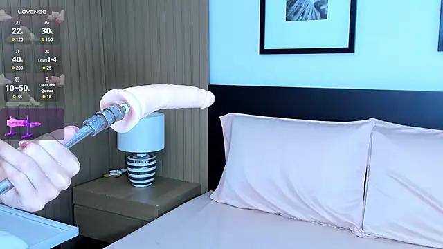 doll bella  online show from 01.31.26