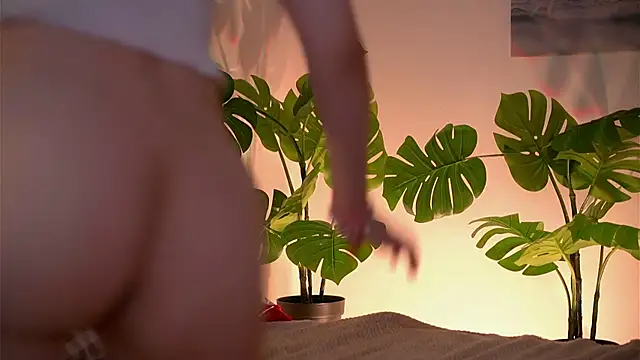 Snapshot of Tonyyxxx chatting on 03.01.25 Tonyyxxx online show from 03.01.25