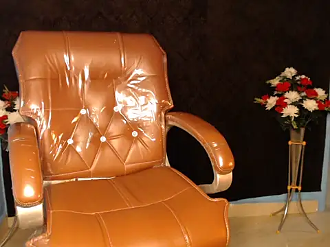 Wish Queen online show from 01.12.25