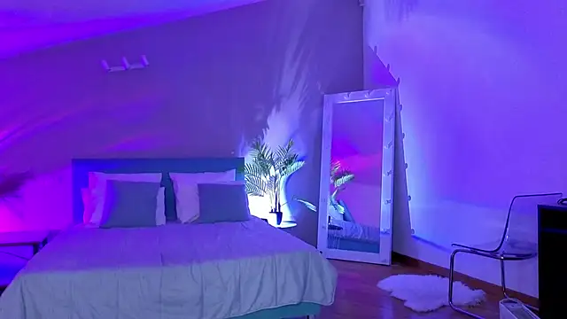 L1ittle kitty  online show from 04.14.26