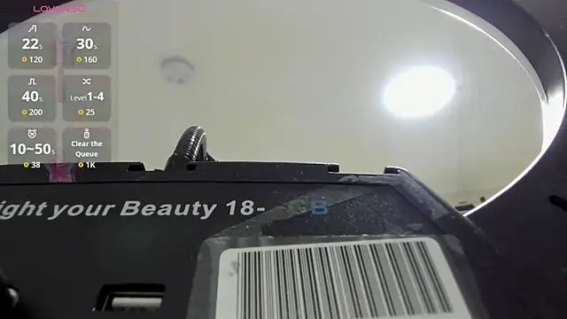 Cristal Cutte online show from 11.17.25