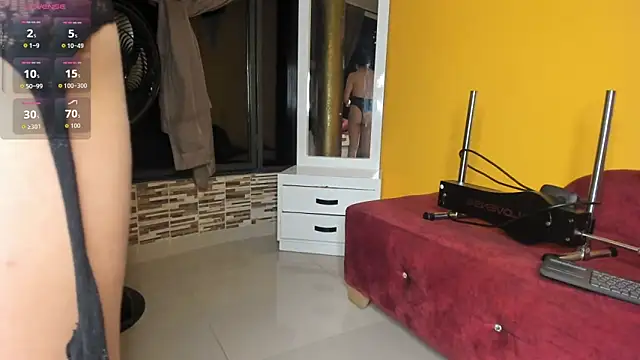 Snapshot of valeria_hurtado chatting on 10.29.25 valeria hurtado online show from 10.29.25