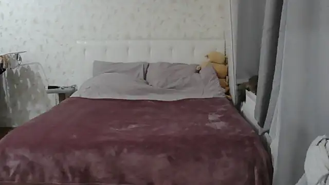 KateBunny online show from 10.07.25