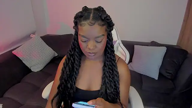 Im Maria online show from 10.12.25