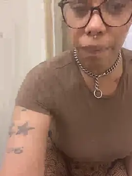 Princess Desirae online show from 05.05.26