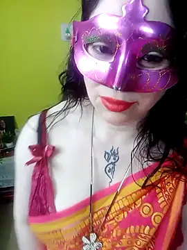 Snapshot of Raja_Ranii chatting on 02.16.25 Raja Ranii online show from 02.16.25