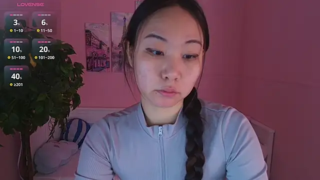 Snapshot of Inari_Okami_ chatting on 05.28.26 Inari Okami online show from 05.28.26