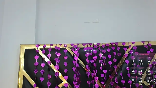 Snapshot of kaily_sweet1 chatting on 02.19.25 kaily sweet1 online show from 02.19.25