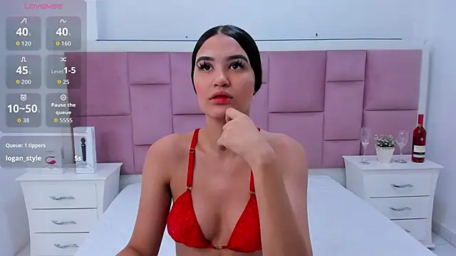 Snapshot of kaily_sweet1 chatting on 10.03.25 kaily sweet1 online show from 10.03.25