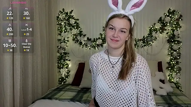 Snapshot of Mel_Nelson chatting on 12.18.24 Mel Nelson online show from 12.18.24