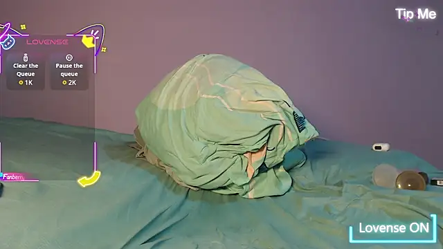 Dante Bear  online show from 11.03.25