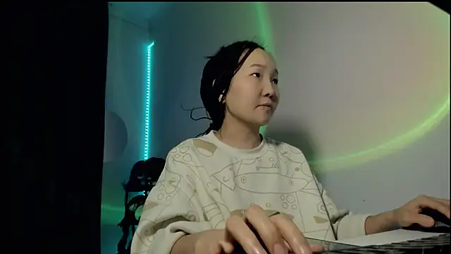 himeros goddess online show from 02.13.25