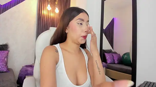 Snapshot of laurin_clauz_ chatting on 09.16.25 laurin clauz online show from 09.16.25