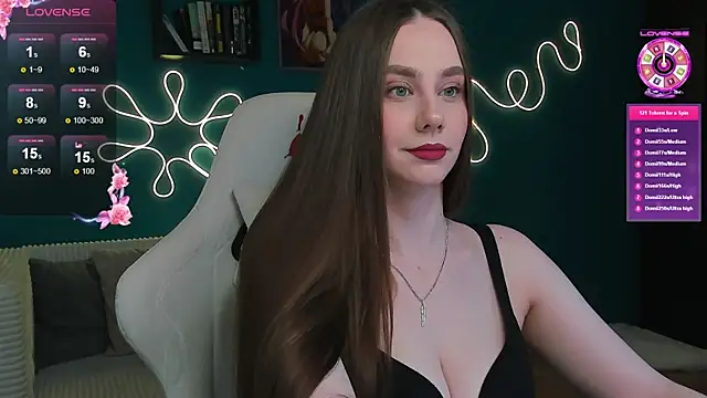 Snapshot of katie_taylorr chatting on 07.06.26 katie taylorr online show from 07.06.26