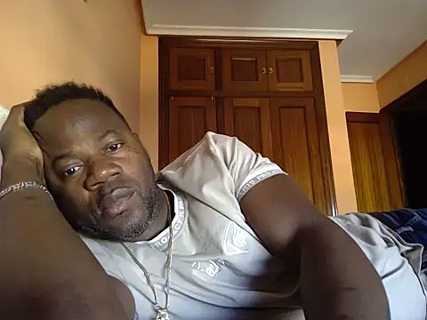 Snapshot of pumapatri chatting on 02.24.26 pumapatri online show from 02.24.26