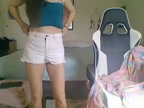 DavinaRay online show from 03.07.25