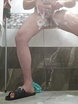 Snapshot of henrylawren6 chatting on 12.14.24 henrylawren6 online show from 12.14.24