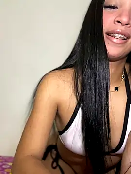 Nicole cute1 online show from 12.20.25