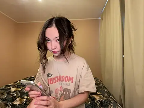 lalallalalaa- online show from 02.05.25