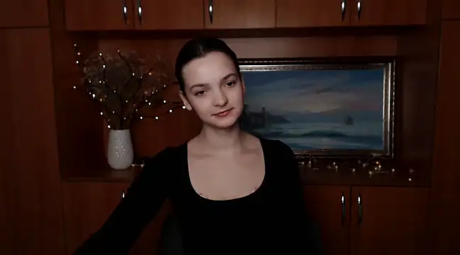  SusieSu  online show from 12.17.24