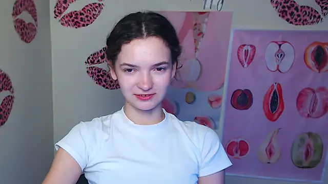  SusieSu  online show from 11.23.25