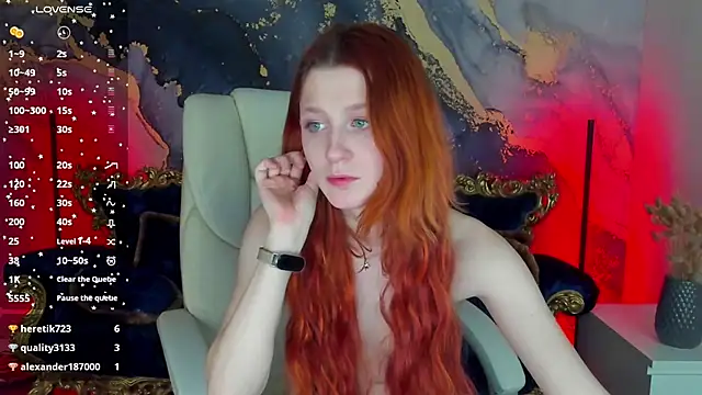 Snapshot of MagicLilu chatting on 02.23.25 MagicLilu online show from 02.23.25