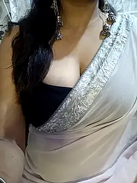 Snapshot of kindar-joy chatting on 10.14.25 kindar-joy online show from 10.14.25