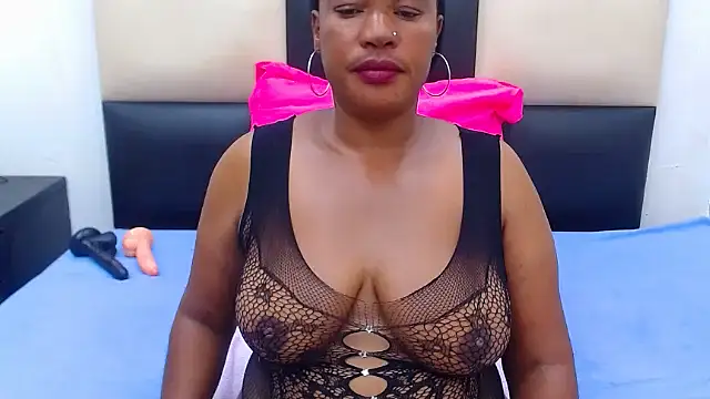 LICKABLEASSxxxx online show from 02.23.25