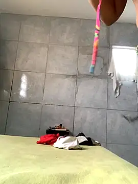 Gabrielleof online show from 11.21.25