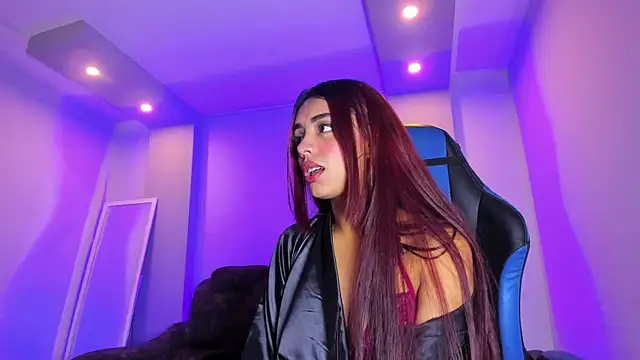 Snapshot of Tiffany_sander chatting on 09.27.25 Tiffany sander online show from 09.27.25