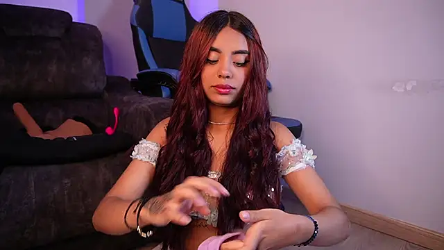 Snapshot of Tiffany_sander chatting on 10.02.25 Tiffany sander online show from 10.02.25