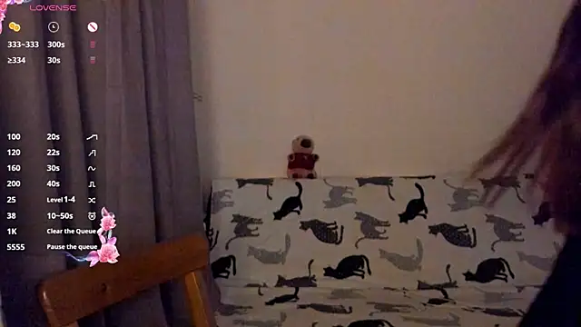 EvaBradley online show from 12.19.25