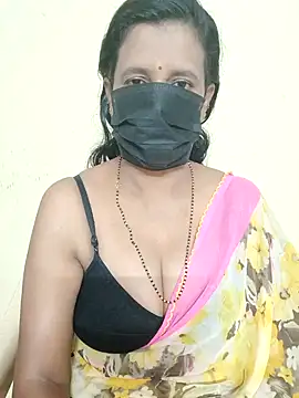 Snapshot of akshara_22 chatting on 12.19.24 akshara 22 online show from 12.19.24