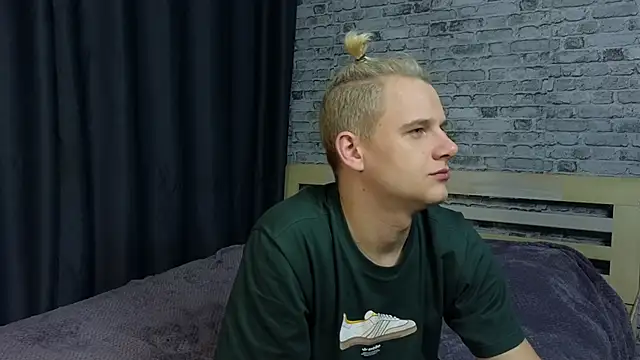 koosssttyaa online show from 12.21.24