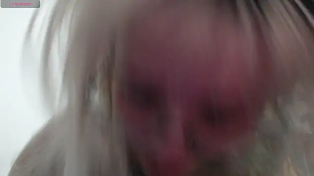 Snapshot of Cloe_five chatting on 04.27.26 Cloe five online show from 04.27.26