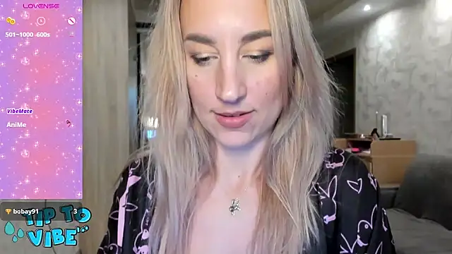 Snapshot of lady_Nati chatting on 01.24.25 lady Nati online show from 01.24.25