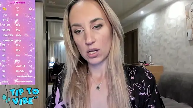 Snapshot of lady_Nati chatting on 01.29.25 lady Nati online show from 01.29.25