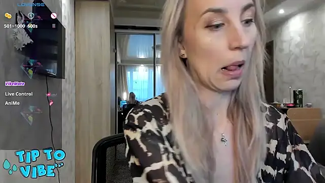 Snapshot of lady_Nati chatting on 02.12.25 lady Nati online show from 02.12.25