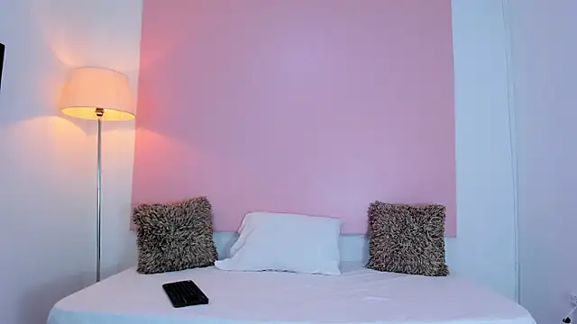 Snapshot of andyylove_jk chatting on 02.04.26 andyylove jk online show from 02.04.26