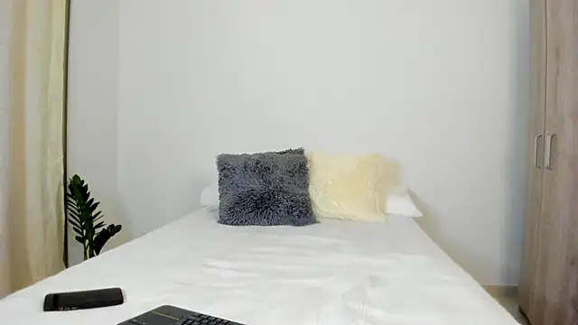 Snapshot of andyylove_jk chatting on 03.27.26 andyylove jk online show from 03.27.26