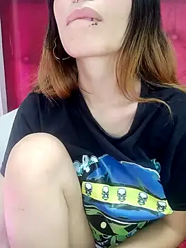 Snapshot of ReiLyMalkova chatting on 02.08.25 ReiLyMalkova online show from 02.08.25