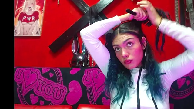 Snapshot of ReiLyMalkova chatting on 03.17.25 ReiLyMalkova online show from 03.17.25